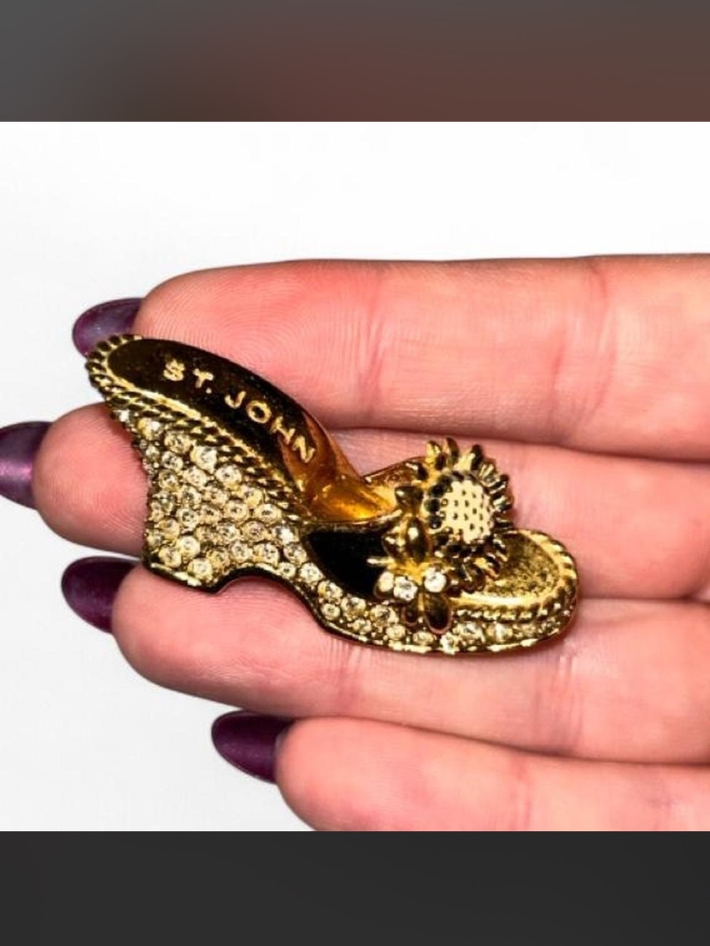 ✨ Vintage St. John Rhinestone High Heel / Wedge Brooch ✨